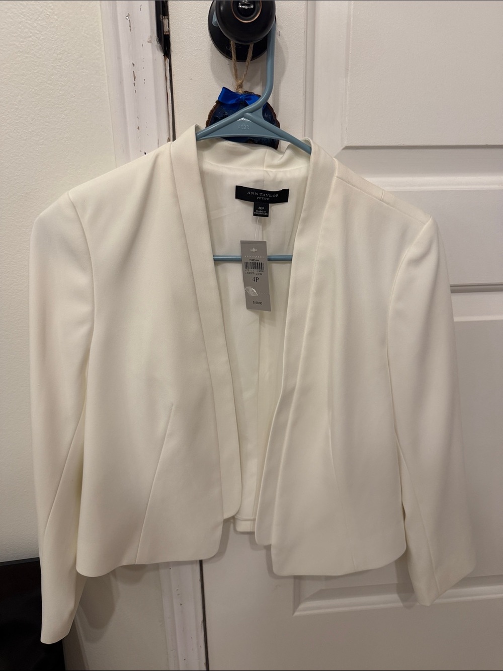 Ann Taylor White Open-Front Cropped Blazer